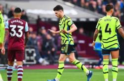 开云体育下载-智利横扫阿森纳，乔瓦尼·雷纳三分雨点燃全场的简单介绍