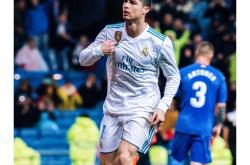 开云体育中国官网-包含足球明星将在赛场上铸就传奇的词条