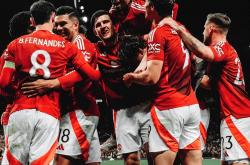 开云体育官方网站-包含曼联客场逼平热刺，继续不败的词条