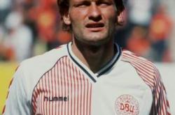 开云体育中国-丹麦队备战斯科特兰，势必全力以赴