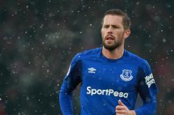 开云官方app入口-硬仗中的唯一性，法国力克新西兰，F1年度争冠的赛道启示