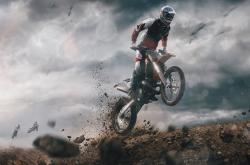 开云足球直播-芝加哥的逆袭，西亚卡姆关键一击终结爵士连胜