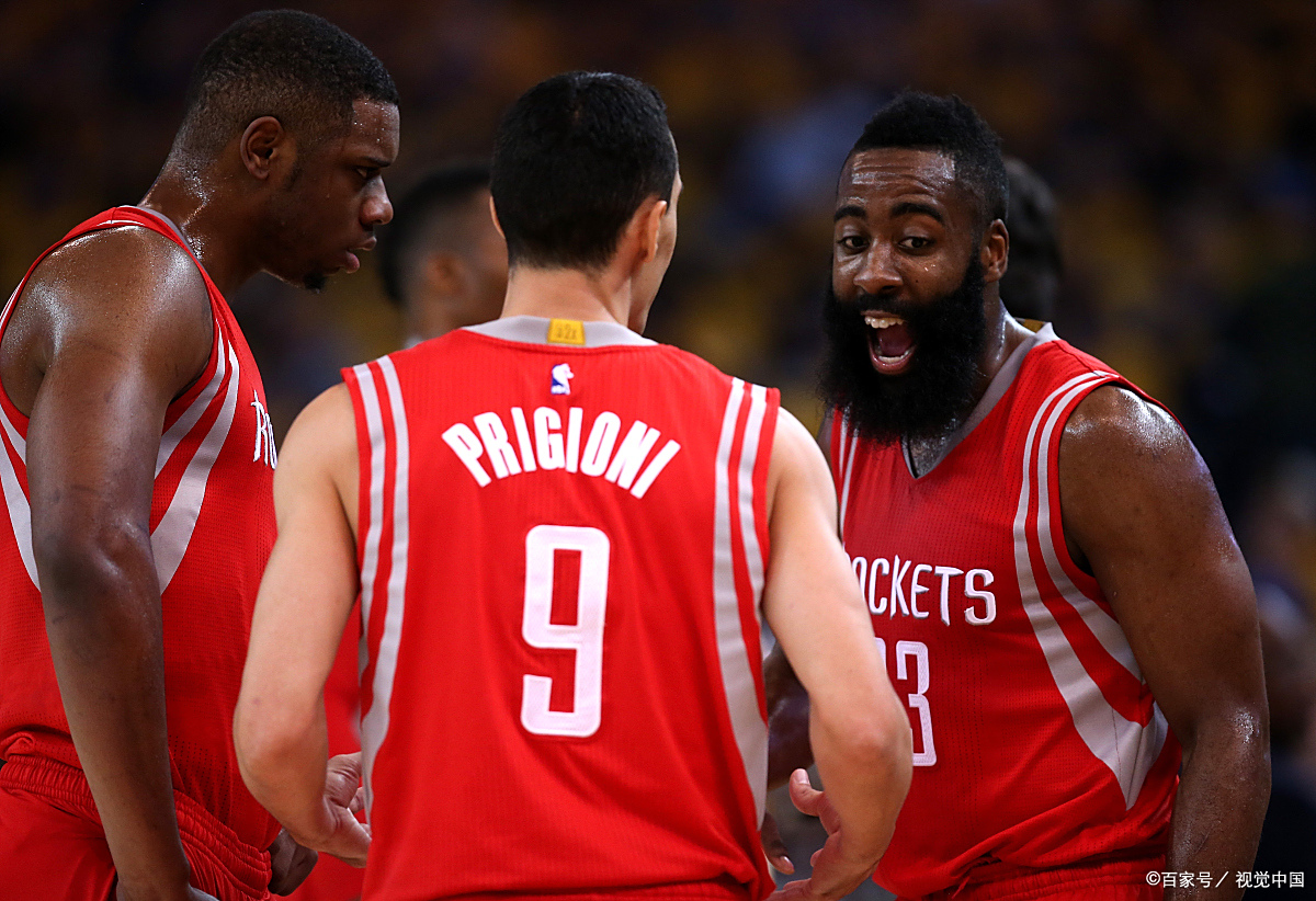 精彩火拼再度上演，两支球队的实力对决将引人入胜的简单介绍