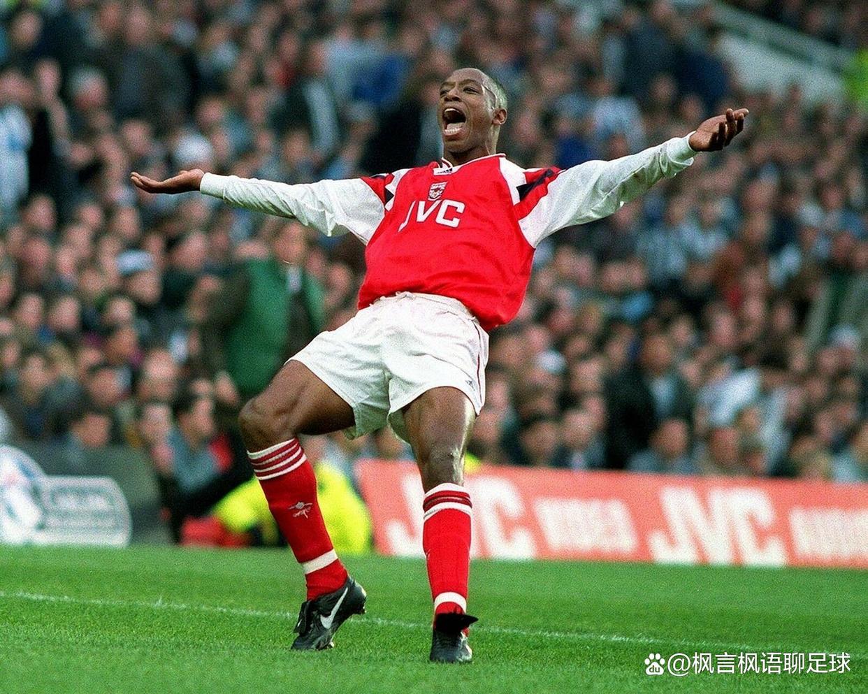 阿森纳主场战胜埃弗顿，重回前四