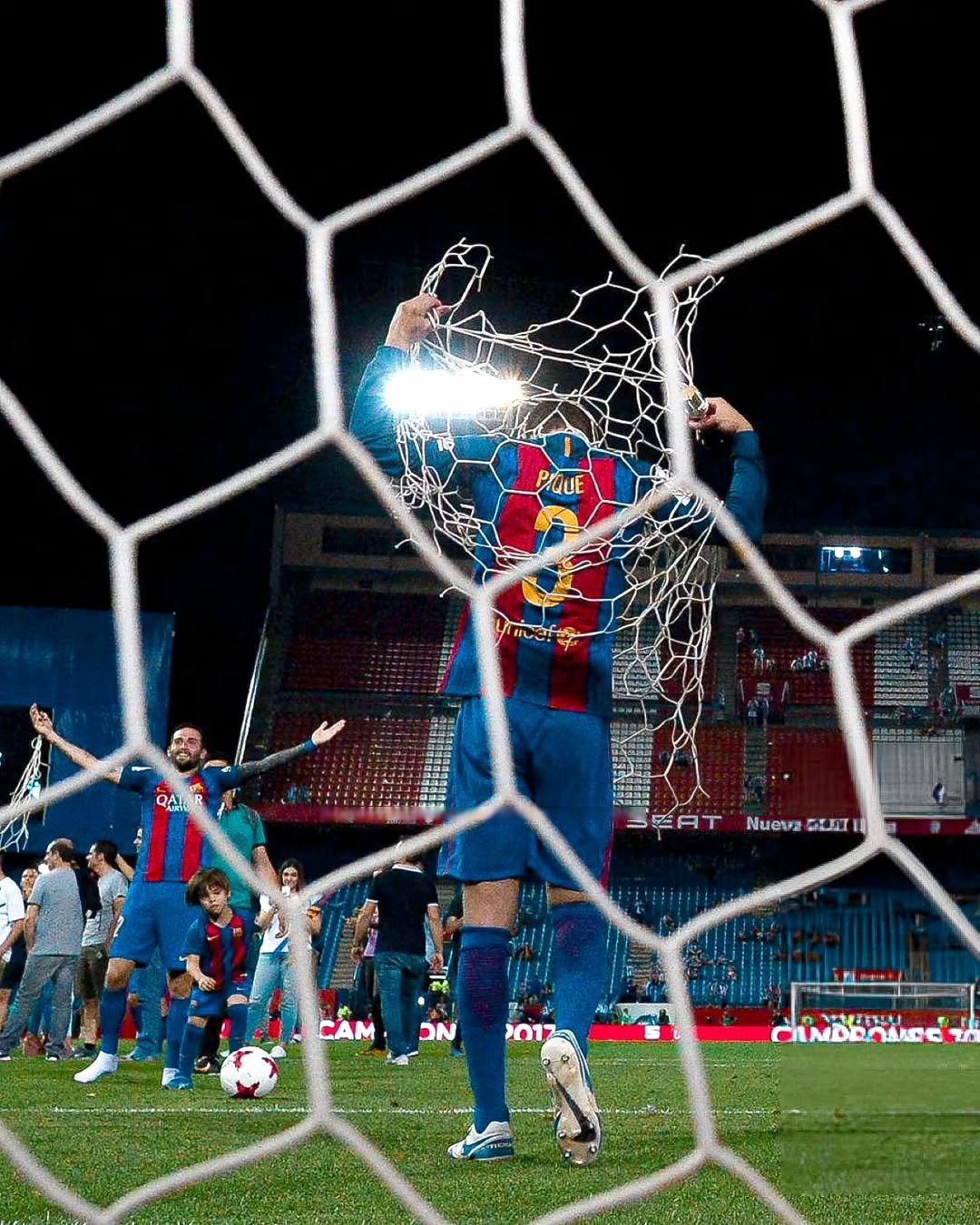 关于梅西再次独中四元进球无数乐均场的信息 关于梅西再次独中四元进球无数乐均场的信息