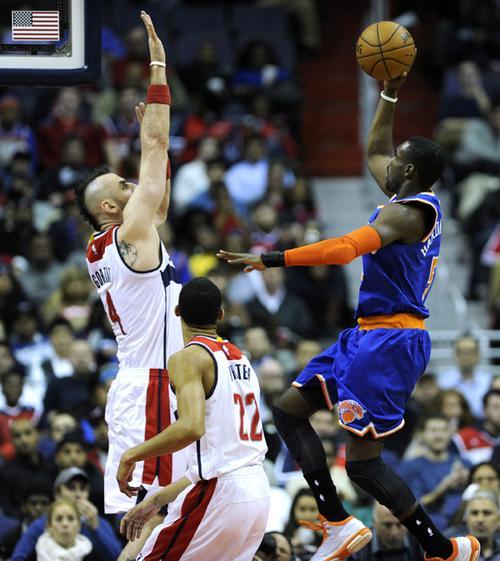 雄鹿核心球员遭遇伤病困扰，战绩出现下滑的简单介绍