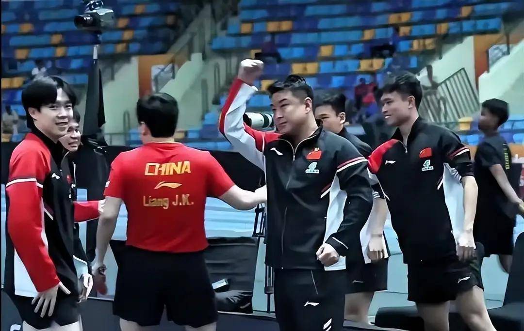 中国队轻取奥地利队，王皓带队取胜