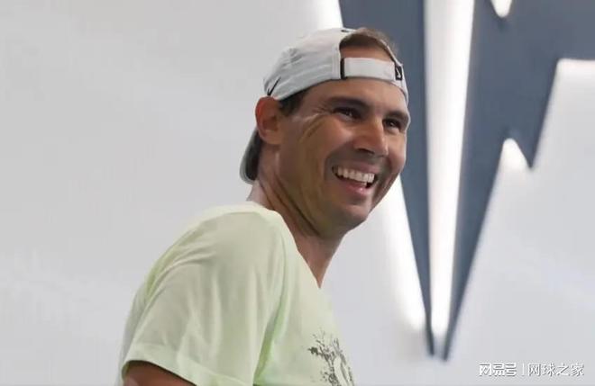 包含英国网球队轻取世界网球队，纳达尔打破历史纪录的词条