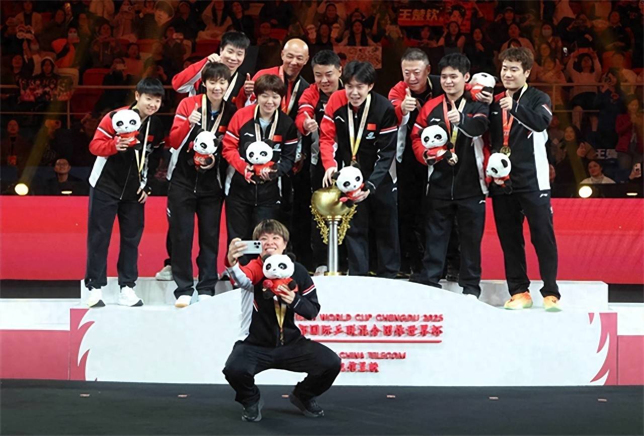 波兰乒乓球队横扫日本乒乓球队，王皓爆发神勇