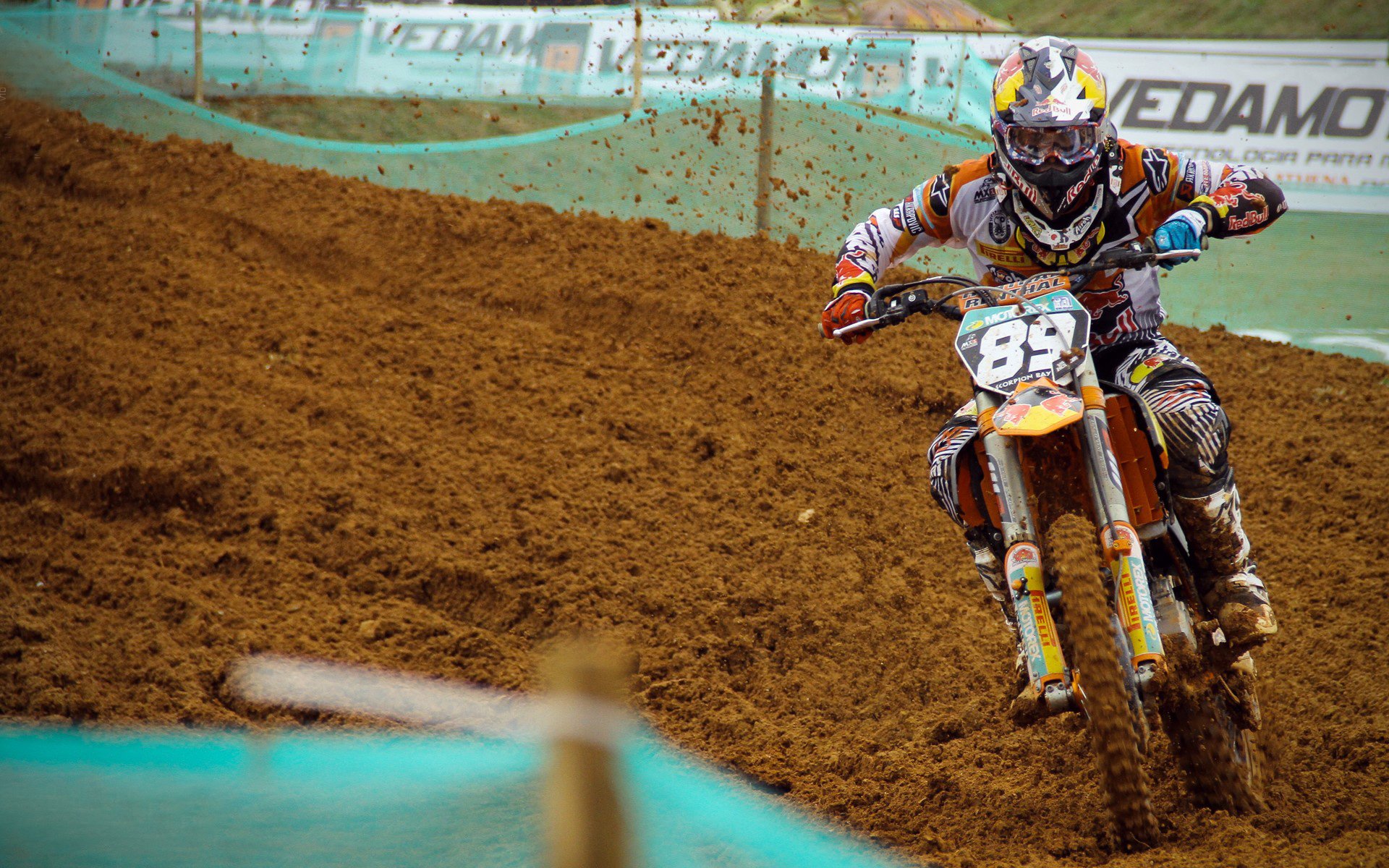 布伦森巨星时刻定乾坤,广东队马刺式团队带走胜利